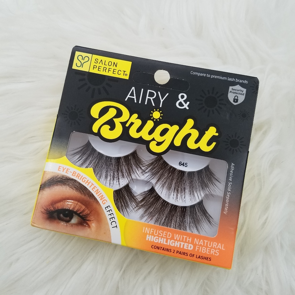 Airy & Bright Eyelashes, Infused With Natural Highlighted Fibers. #645.